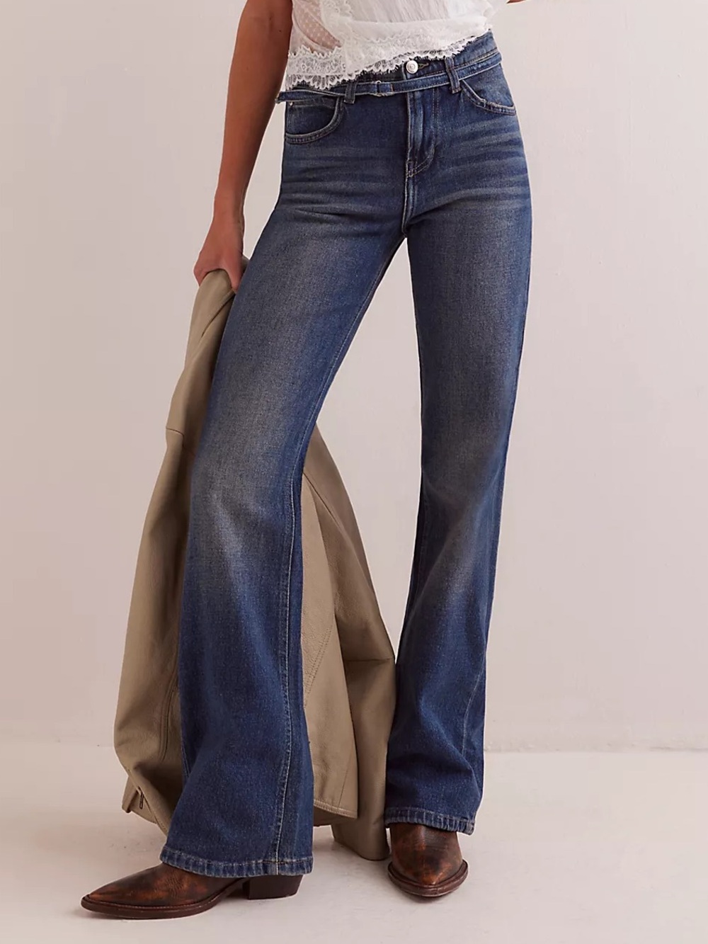 We The Free Sabine Slim A-Line Jeans Size 27